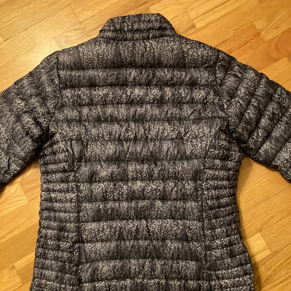 W's Down Sweater Jacket - Picture 4 of 4